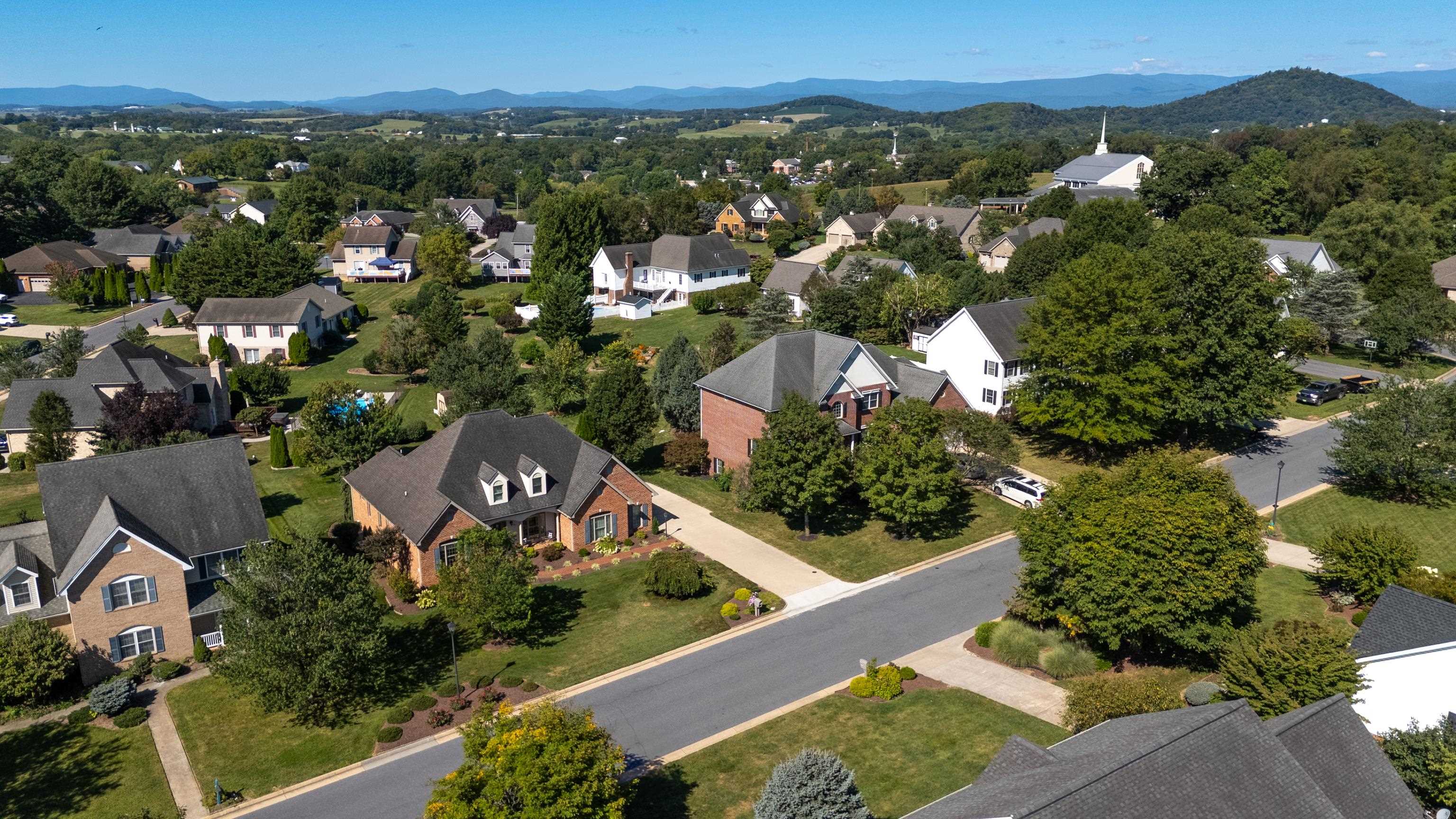 107 WHEATLAND DR, BRIDGEWATER, Virginia 22812, 4 Bedrooms Bedrooms, ,3 BathroomsBathrooms,Residential,Quick Property,107 WHEATLAND DR,668590 MLS # 668590