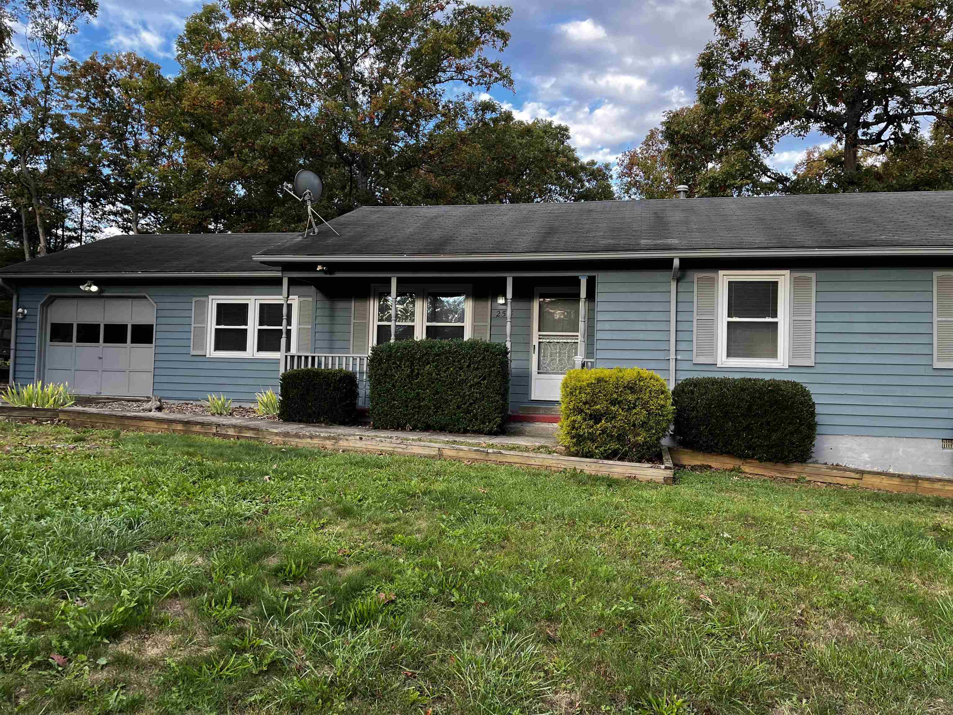 253 FOREST SPRINGS DR, STUARTS DRAFT, Virginia 24477, 3 Bedrooms Bedrooms, ,2 BathroomsBathrooms,Residential,253 FOREST SPRINGS DR,668595 MLS # 668595