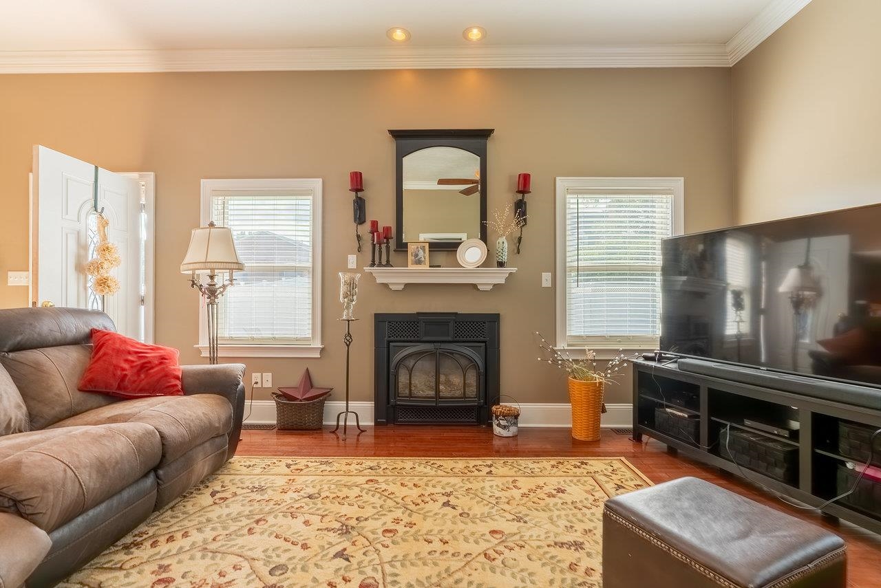 3345 REDBUD LN, ROCKINGHAM, Virginia 22801, 5 Bedrooms Bedrooms, ,2 BathroomsBathrooms,Residential,3345 REDBUD LN,668598 MLS # 668598