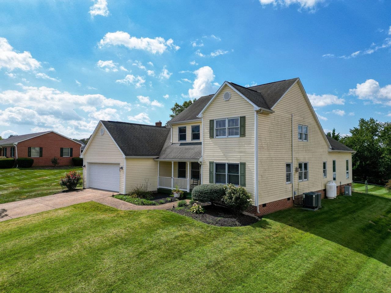 3345 REDBUD LN, ROCKINGHAM, Virginia 22801, 5 Bedrooms Bedrooms, ,2 BathroomsBathrooms,Residential,3345 REDBUD LN,668598 MLS # 668598