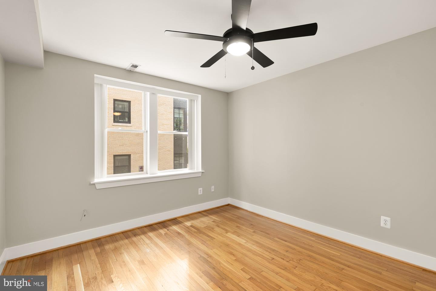 2656 15TH ST NW #103, WASHINGTON, District Of Columbia 20009, 1 Bedroom Bedrooms, ,1 BathroomBathrooms,Residential,For sale,2656 15TH ST NW #103,DCDC2215078 MLS # DCDC2215078