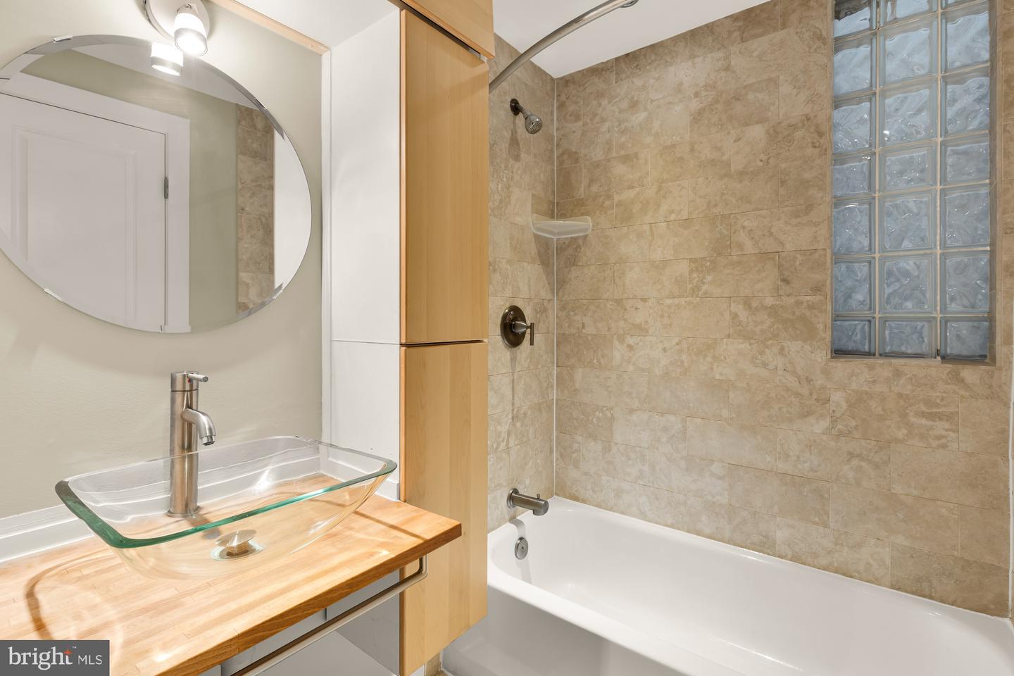 2656 15TH ST NW #103, WASHINGTON, District Of Columbia 20009, 1 Bedroom Bedrooms, ,1 BathroomBathrooms,Residential,For sale,2656 15TH ST NW #103,DCDC2215078 MLS # DCDC2215078