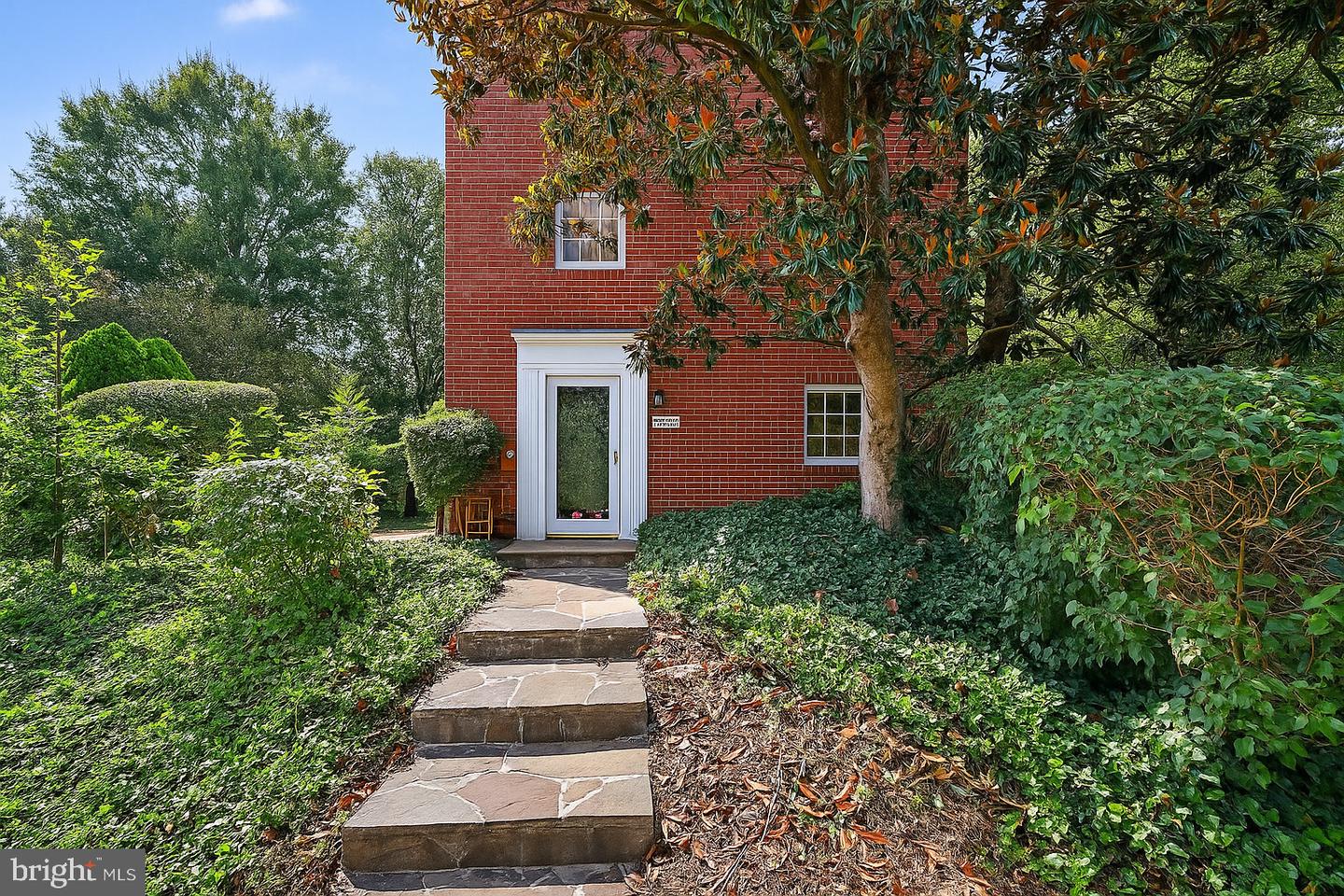 1752 PRESTON RD, ALEXANDRIA, Virginia 22302, 1 Bedroom Bedrooms, ,1 BathroomBathrooms,Residential,For sale,1752 PRESTON RD,VAAX2048644 MLS # VAAX2048644
