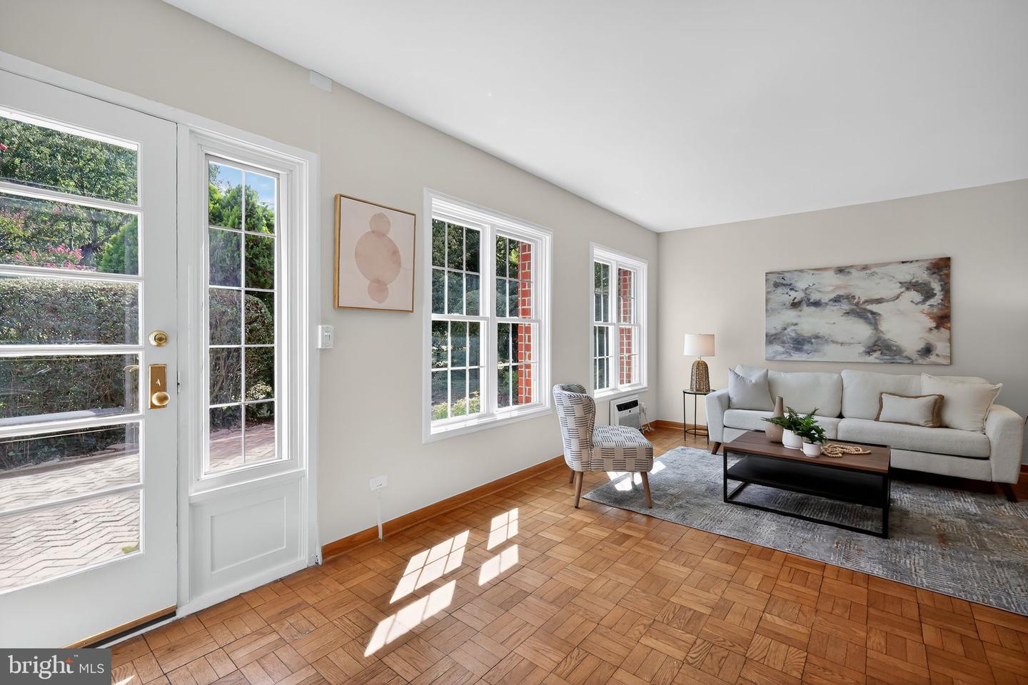 1752 PRESTON RD, ALEXANDRIA, Virginia 22302, 1 Bedroom Bedrooms, ,1 BathroomBathrooms,Residential,For sale,1752 PRESTON RD,VAAX2048644 MLS # VAAX2048644