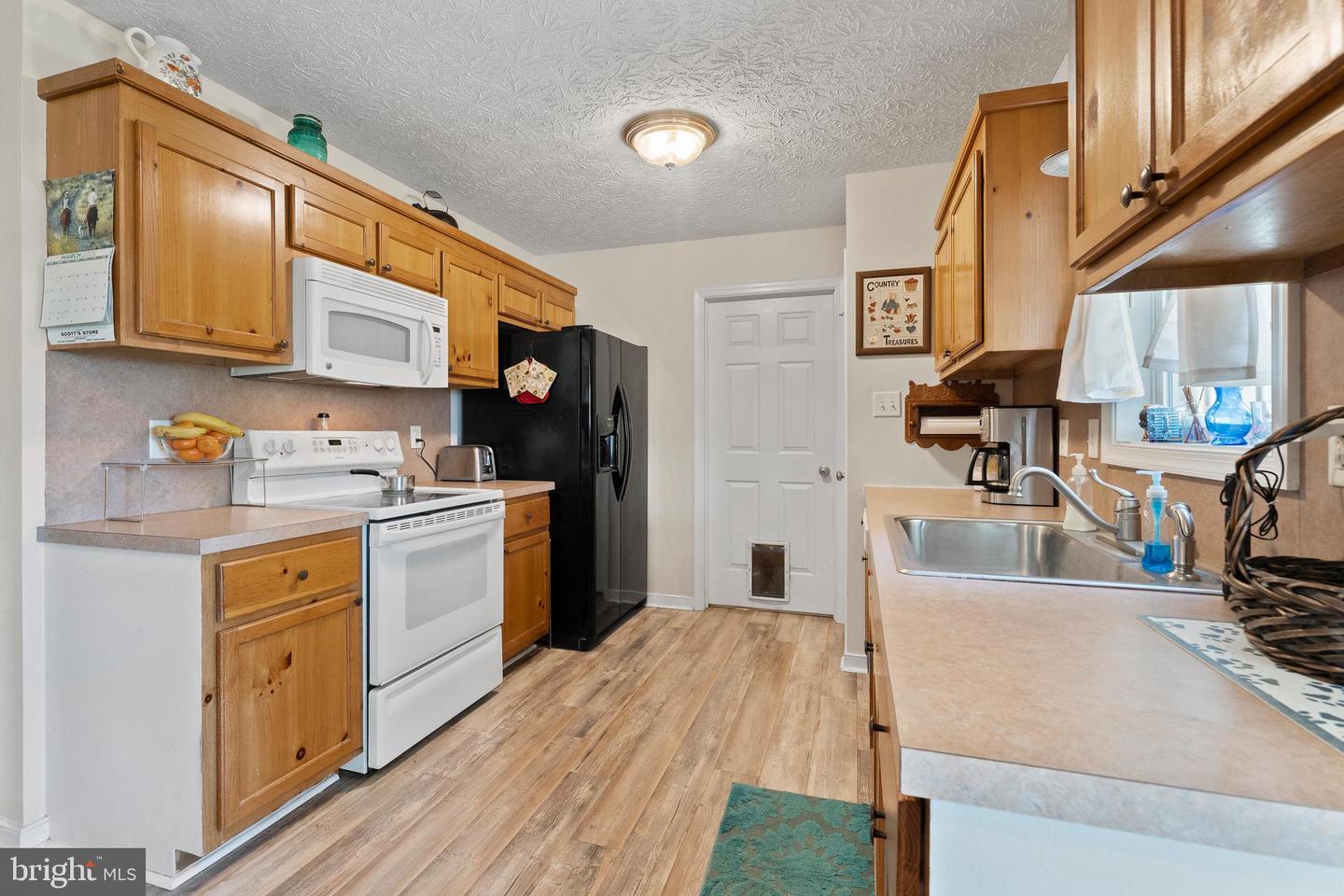 219 MILL STREAM AVE, WALKERTON, Virginia 23177, 3 Bedrooms Bedrooms, 8 Rooms Rooms,2 BathroomsBathrooms,Residential,For sale,219 MILL STREAM AVE,VAKQ2000170 MLS # VAKQ2000170