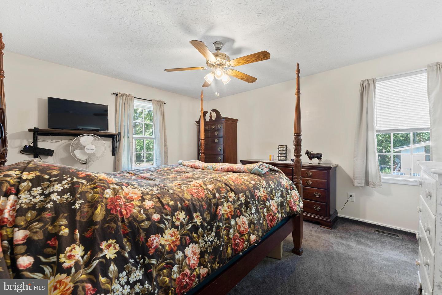 219 MILL STREAM AVE, WALKERTON, Virginia 23177, 3 Bedrooms Bedrooms, 8 Rooms Rooms,2 BathroomsBathrooms,Residential,For sale,219 MILL STREAM AVE,VAKQ2000170 MLS # VAKQ2000170