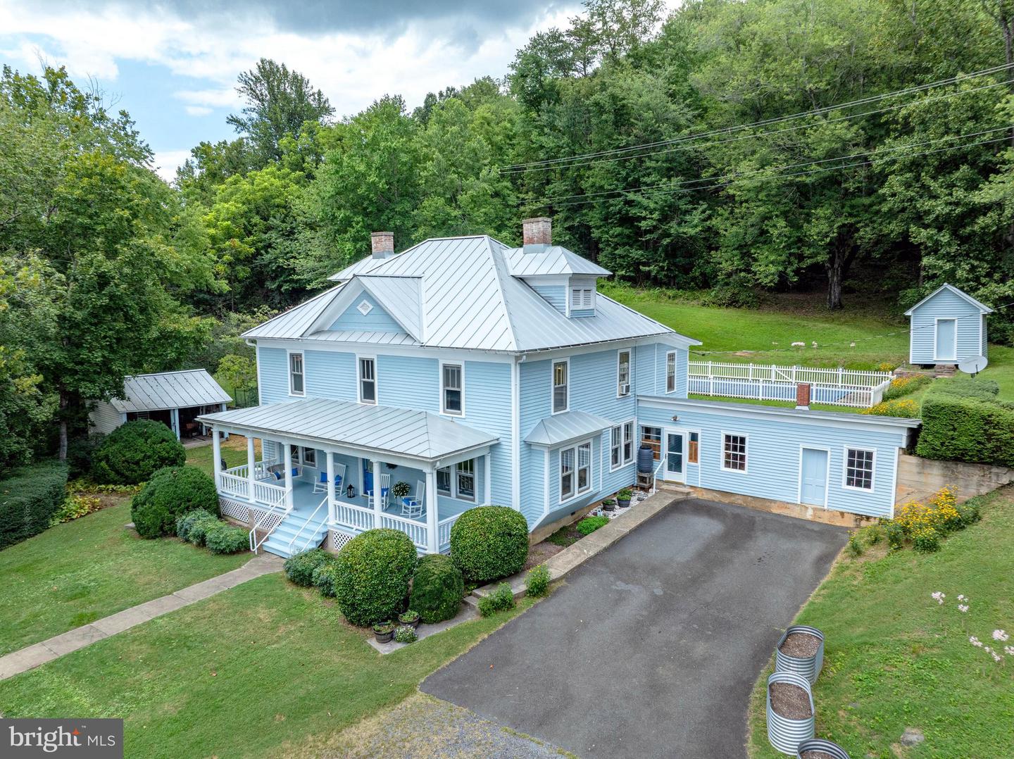 5164 N BLUE RIDGE TPKE, MADISON, Virginia 22727, 4 Bedrooms Bedrooms, 10 Rooms Rooms,2 BathroomsBathrooms,Residential,For sale,5164 N BLUE RIDGE TPKE,VAMA2002392 MLS # VAMA2002392