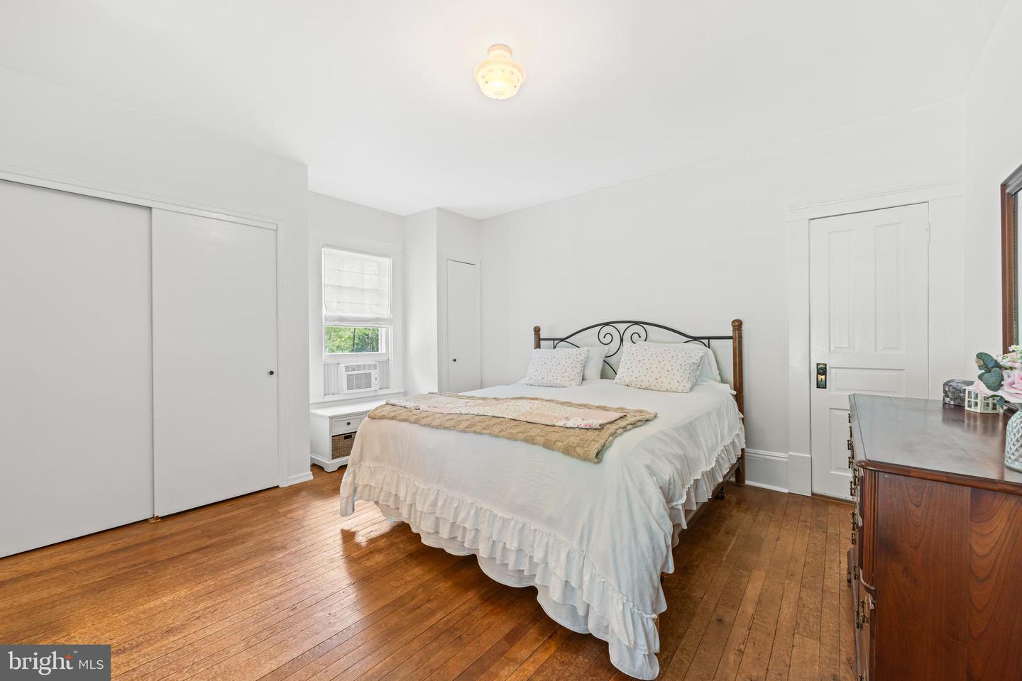 5164 N BLUE RIDGE TPKE, MADISON, Virginia 22727, 4 Bedrooms Bedrooms, 10 Rooms Rooms,2 BathroomsBathrooms,Residential,For sale,5164 N BLUE RIDGE TPKE,VAMA2002392 MLS # VAMA2002392