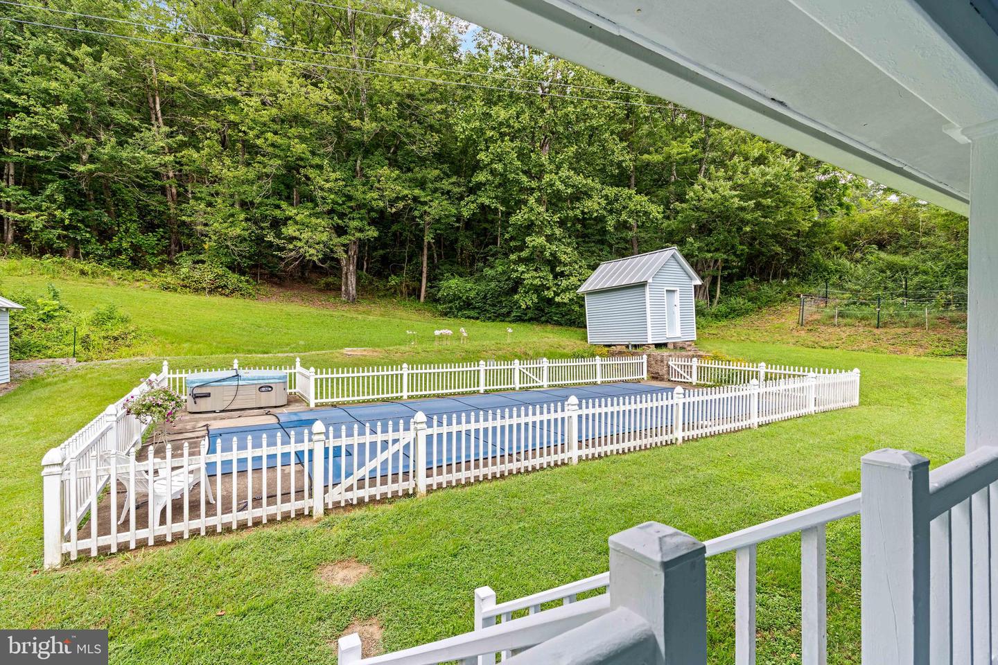 5164 N BLUE RIDGE TPKE, MADISON, Virginia 22727, 4 Bedrooms Bedrooms, 10 Rooms Rooms,2 BathroomsBathrooms,Residential,For sale,5164 N BLUE RIDGE TPKE,VAMA2002392 MLS # VAMA2002392