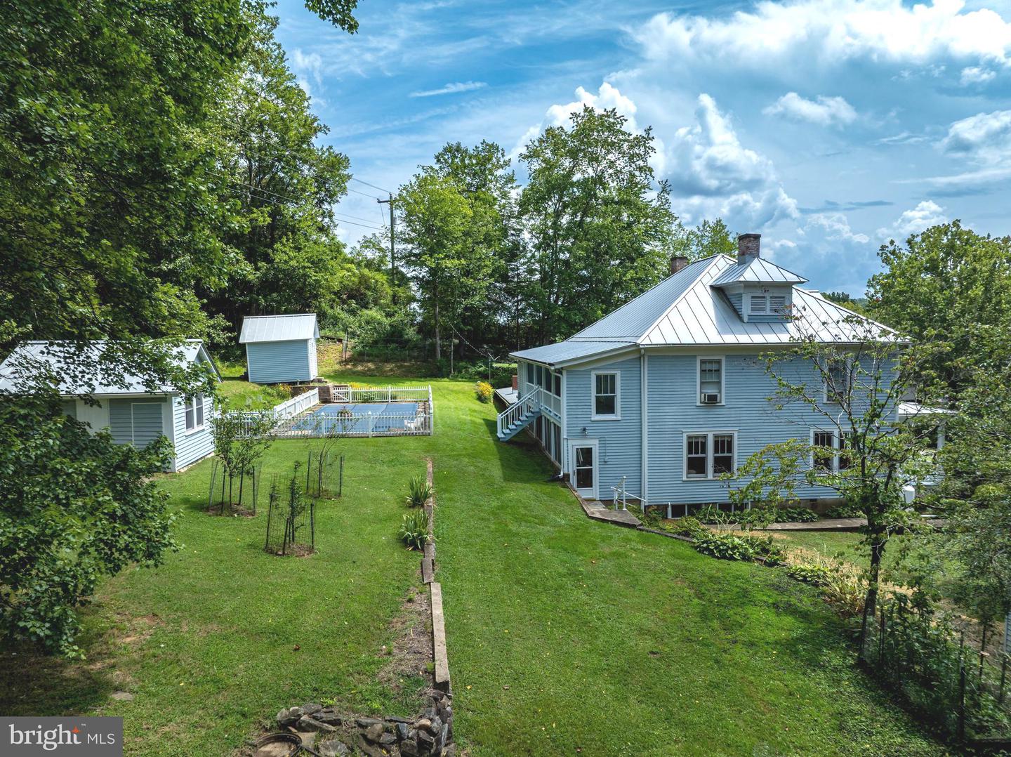 5164 N BLUE RIDGE TPKE, MADISON, Virginia 22727, 4 Bedrooms Bedrooms, 10 Rooms Rooms,2 BathroomsBathrooms,Residential,For sale,5164 N BLUE RIDGE TPKE,VAMA2002392 MLS # VAMA2002392