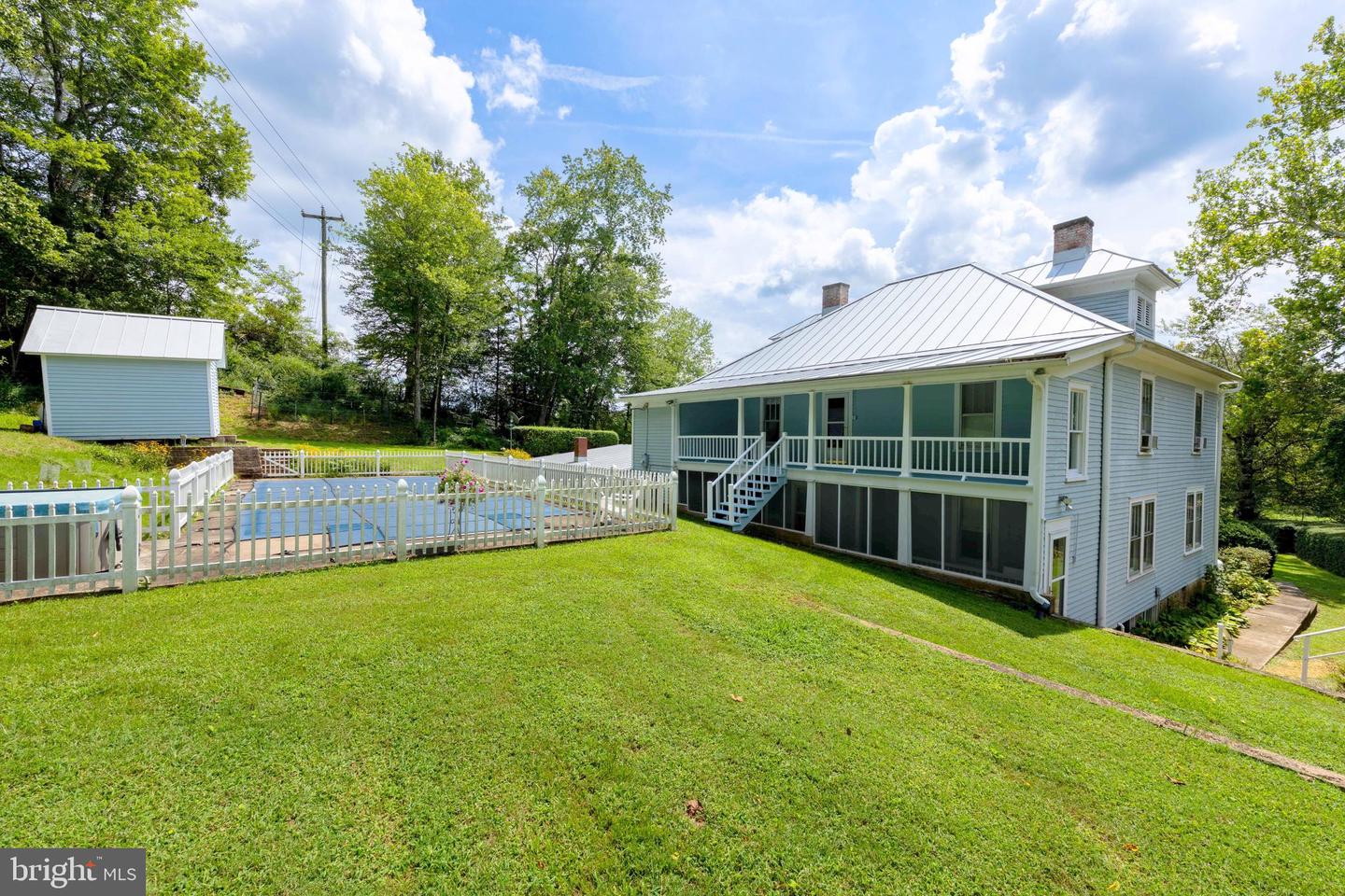 5164 N BLUE RIDGE TPKE, MADISON, Virginia 22727, 4 Bedrooms Bedrooms, 10 Rooms Rooms,2 BathroomsBathrooms,Residential,For sale,5164 N BLUE RIDGE TPKE,VAMA2002392 MLS # VAMA2002392