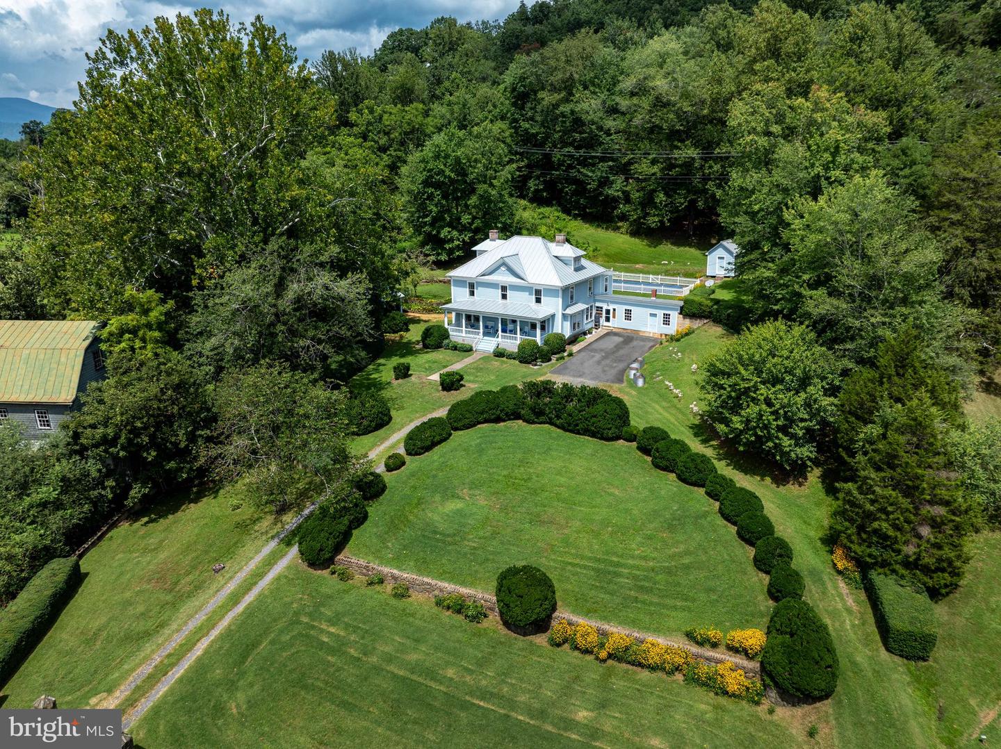 5164 N BLUE RIDGE TPKE, MADISON, Virginia 22727, 4 Bedrooms Bedrooms, 10 Rooms Rooms,2 BathroomsBathrooms,Residential,For sale,5164 N BLUE RIDGE TPKE,VAMA2002392 MLS # VAMA2002392