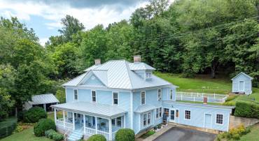 5164 N BLUE RIDGE TPKE, MADISON, Virginia 22727, 4 Bedrooms Bedrooms, 10 Rooms Rooms,2 BathroomsBathrooms,Residential,For sale,5164 N BLUE RIDGE TPKE,VAMA2002392 MLS # VAMA2002392