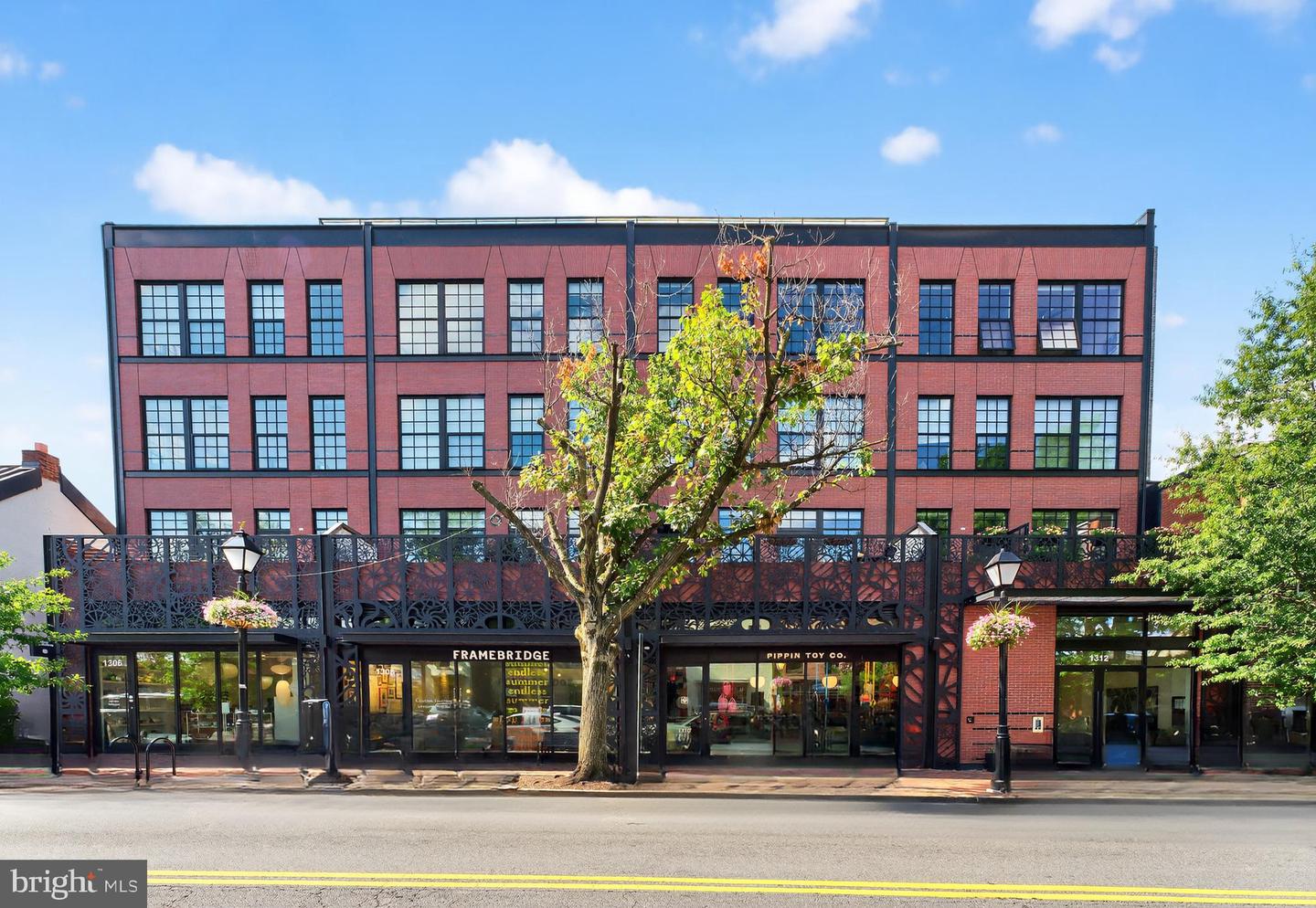 1312 KING STREET #210, ALEXANDRIA, Virginia 22314, 2 Bedrooms Bedrooms, ,2 BathroomsBathrooms,Residential,For sale,1312 KING STREET #210,VAAX2048918 MLS # VAAX2048918