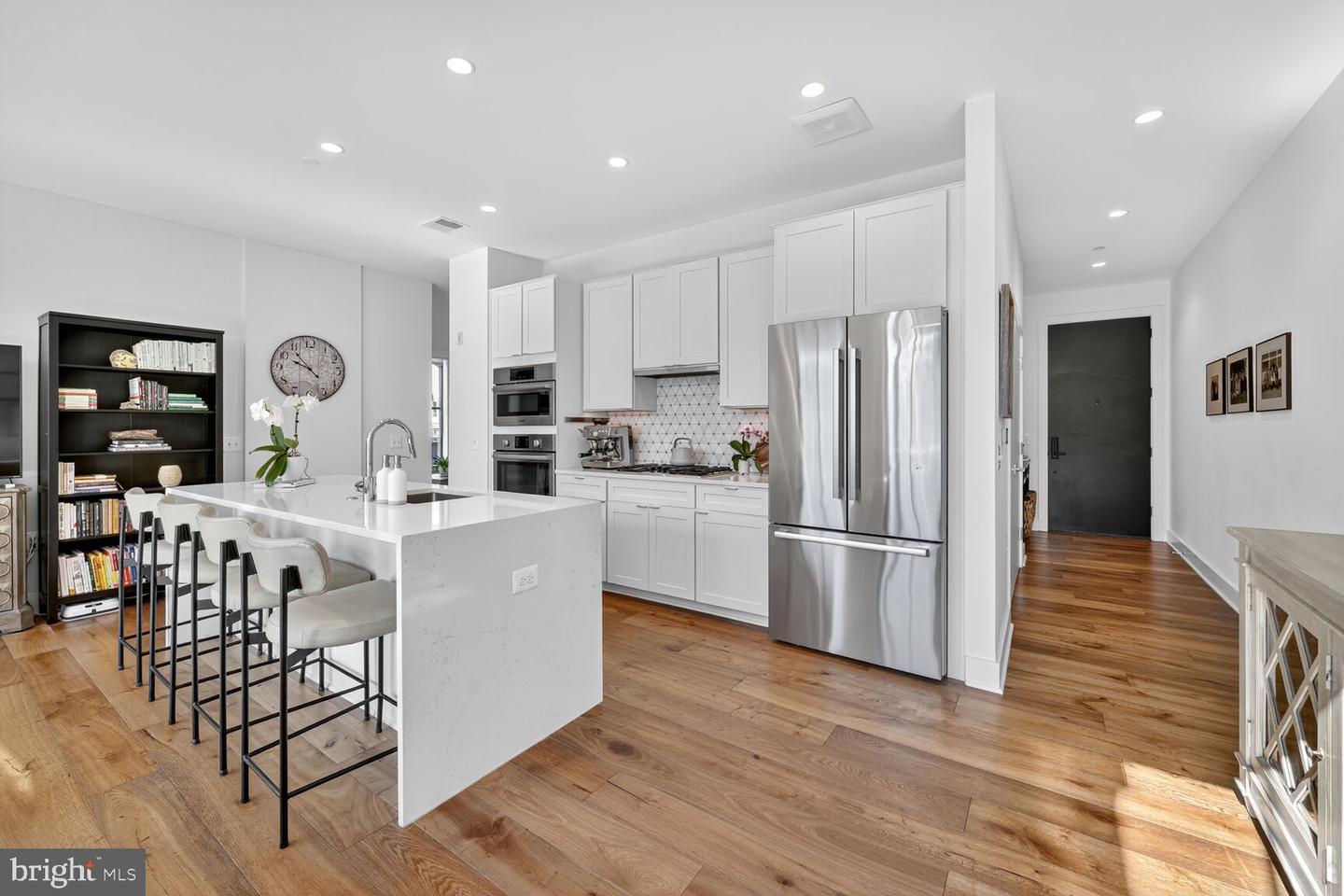 1312 KING STREET #210, ALEXANDRIA, Virginia 22314, 2 Bedrooms Bedrooms, ,2 BathroomsBathrooms,Residential,For sale,1312 KING STREET #210,VAAX2048918 MLS # VAAX2048918