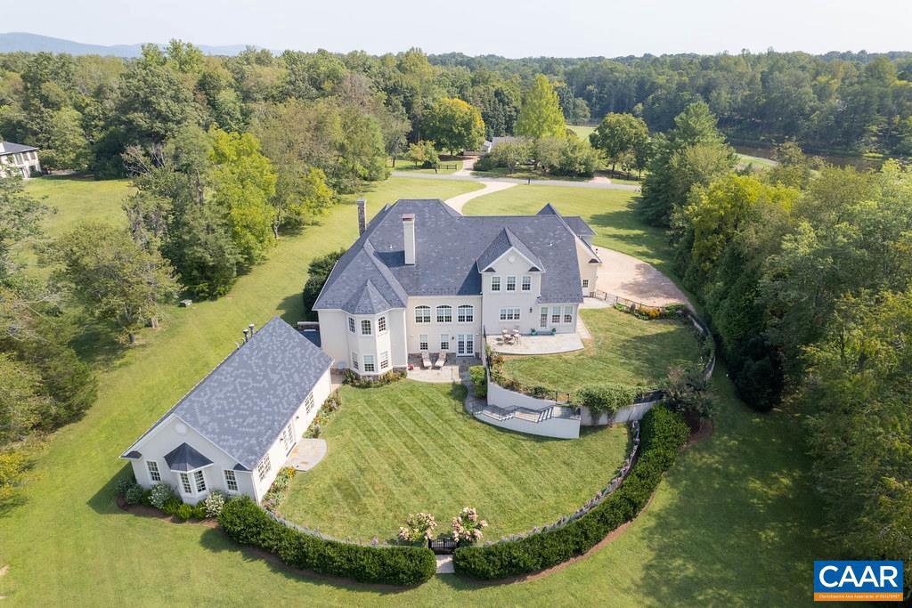 4123 FAIRWAY DR, KESWICK, Virginia 22947, 5 Bedrooms Bedrooms, ,7 BathroomsBathrooms,Residential,For sale,4123 FAIRWAY DR,668243 MLS # 668243