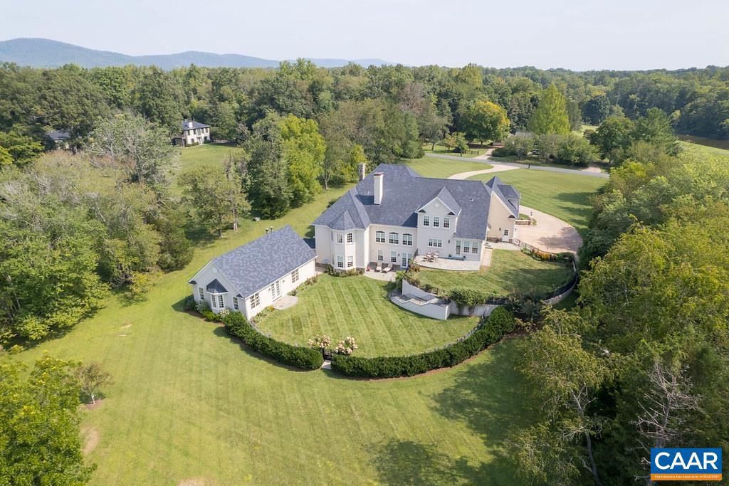 4123 FAIRWAY DR, KESWICK, Virginia 22947, 5 Bedrooms Bedrooms, ,7 BathroomsBathrooms,Residential,For sale,4123 FAIRWAY DR,668243 MLS # 668243