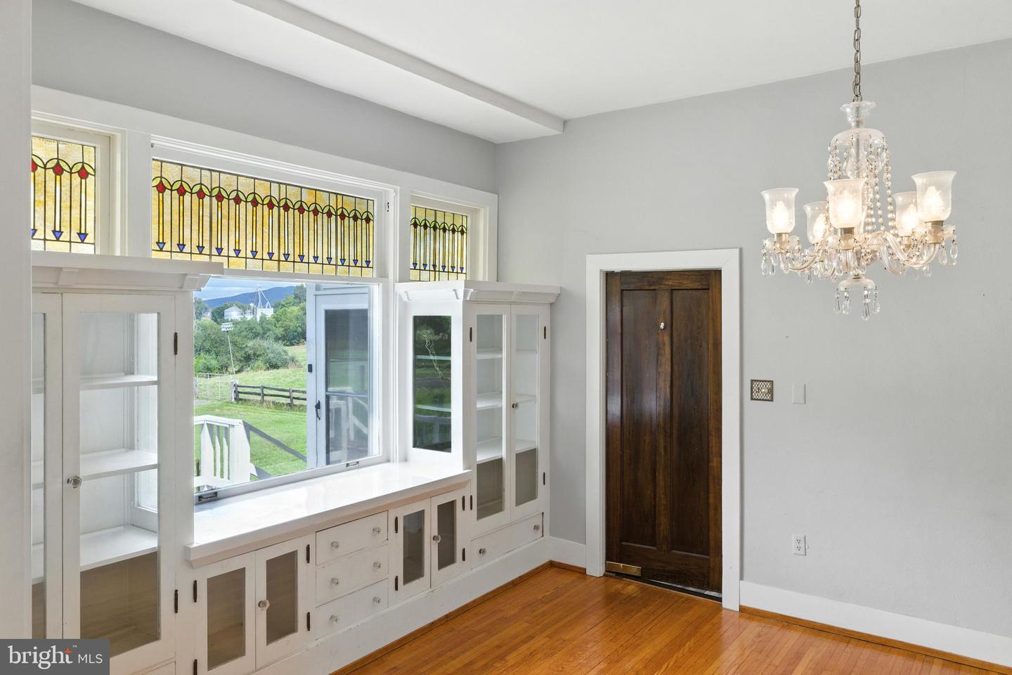 157 S COURT ST, LURAY, Virginia 22835, 3 Bedrooms Bedrooms, ,2 BathroomsBathrooms,Residential,For sale,157 S COURT ST,VAPA2005298 MLS # VAPA2005298