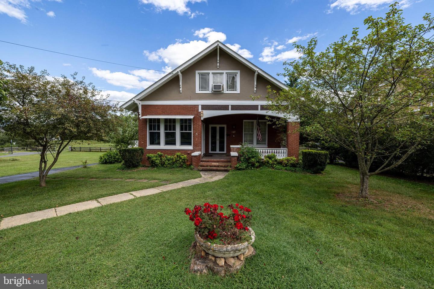 157 S COURT ST, LURAY, Virginia 22835, 3 Bedrooms Bedrooms, ,2 BathroomsBathrooms,Residential,For sale,157 S COURT ST,VAPA2005298 MLS # VAPA2005298