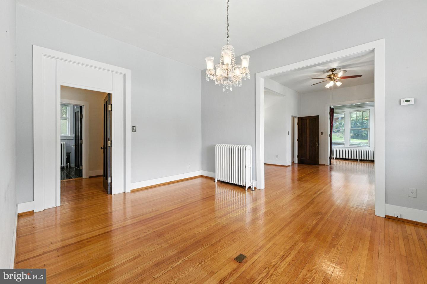 157 S COURT ST, LURAY, Virginia 22835, 3 Bedrooms Bedrooms, ,2 BathroomsBathrooms,Residential,For sale,157 S COURT ST,VAPA2005298 MLS # VAPA2005298