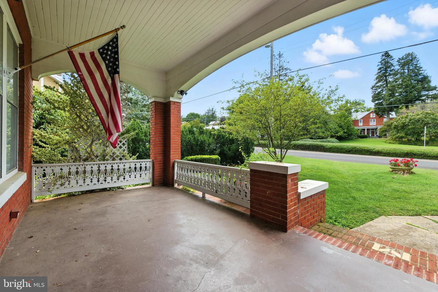 157 S COURT ST, LURAY, Virginia 22835, 3 Bedrooms Bedrooms, ,2 BathroomsBathrooms,Residential,For sale,157 S COURT ST,VAPA2005298 MLS # VAPA2005298