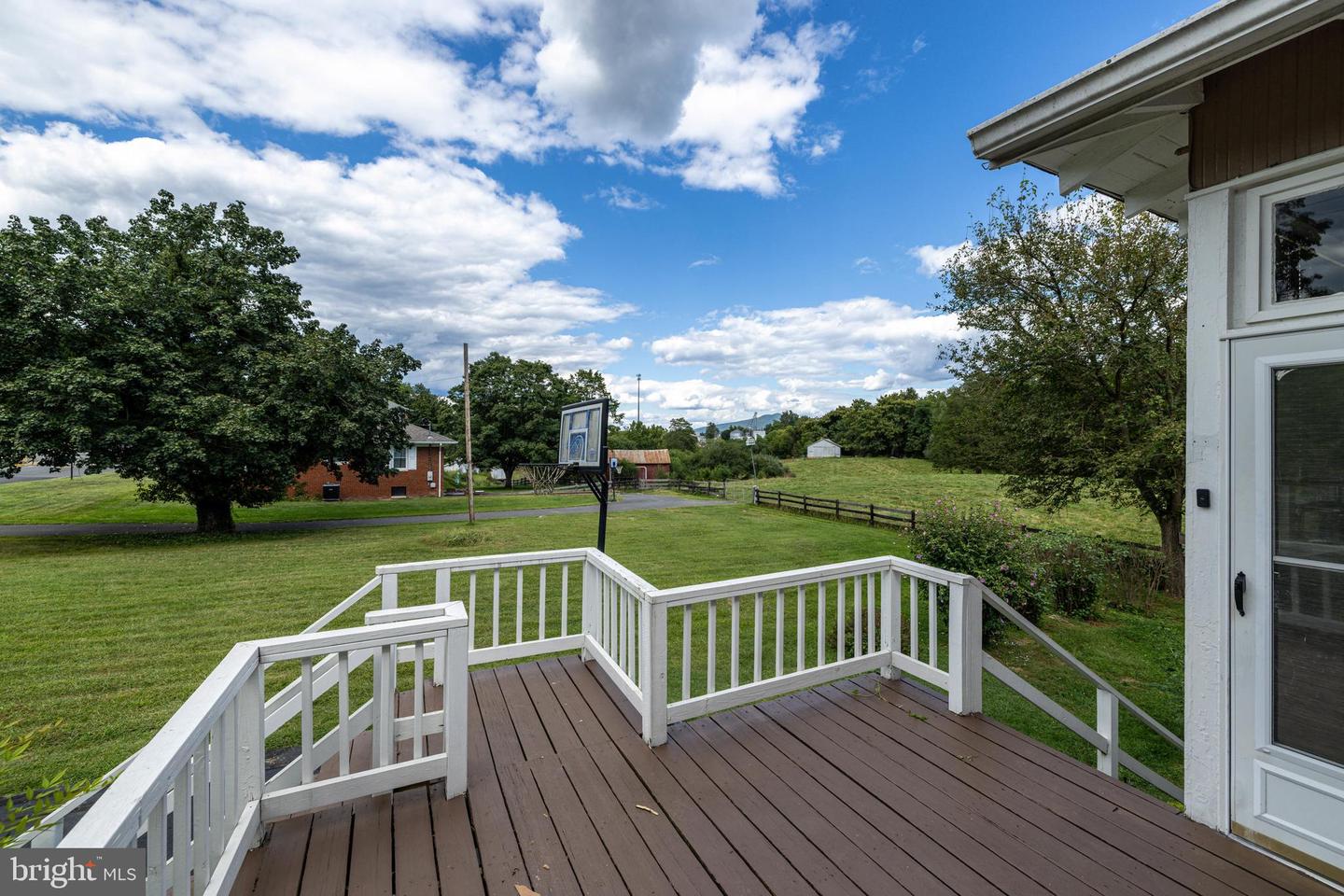 157 S COURT ST, LURAY, Virginia 22835, 3 Bedrooms Bedrooms, ,2 BathroomsBathrooms,Residential,For sale,157 S COURT ST,VAPA2005298 MLS # VAPA2005298