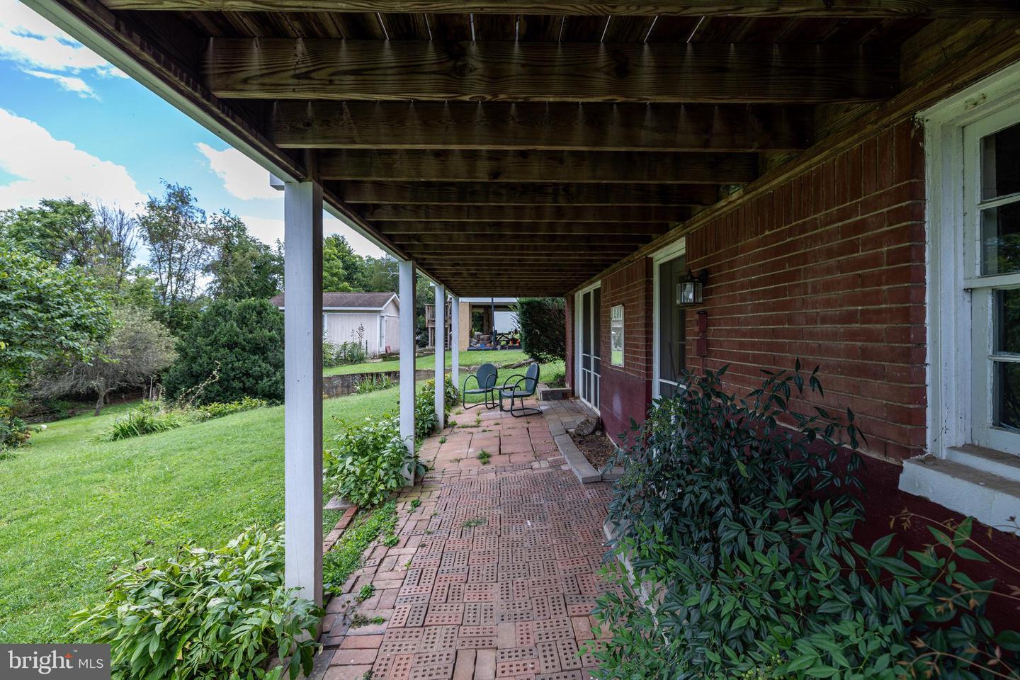 157 S COURT ST, LURAY, Virginia 22835, 3 Bedrooms Bedrooms, ,2 BathroomsBathrooms,Residential,For sale,157 S COURT ST,VAPA2005298 MLS # VAPA2005298