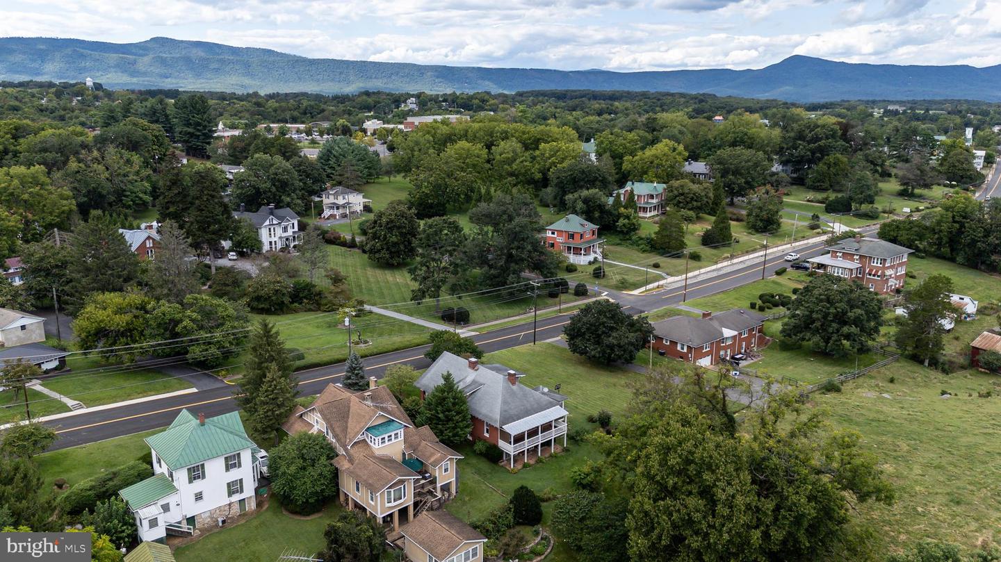 157 S COURT ST, LURAY, Virginia 22835, 3 Bedrooms Bedrooms, ,2 BathroomsBathrooms,Residential,For sale,157 S COURT ST,VAPA2005298 MLS # VAPA2005298