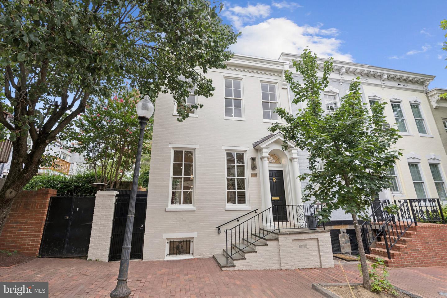 1219 29TH ST NW, WASHINGTON, District Of Columbia 20007, 4 Bedrooms Bedrooms, ,3 BathroomsBathrooms,Residential,For sale,1219 29TH ST NW,DCDC2217192 MLS # DCDC2217192
