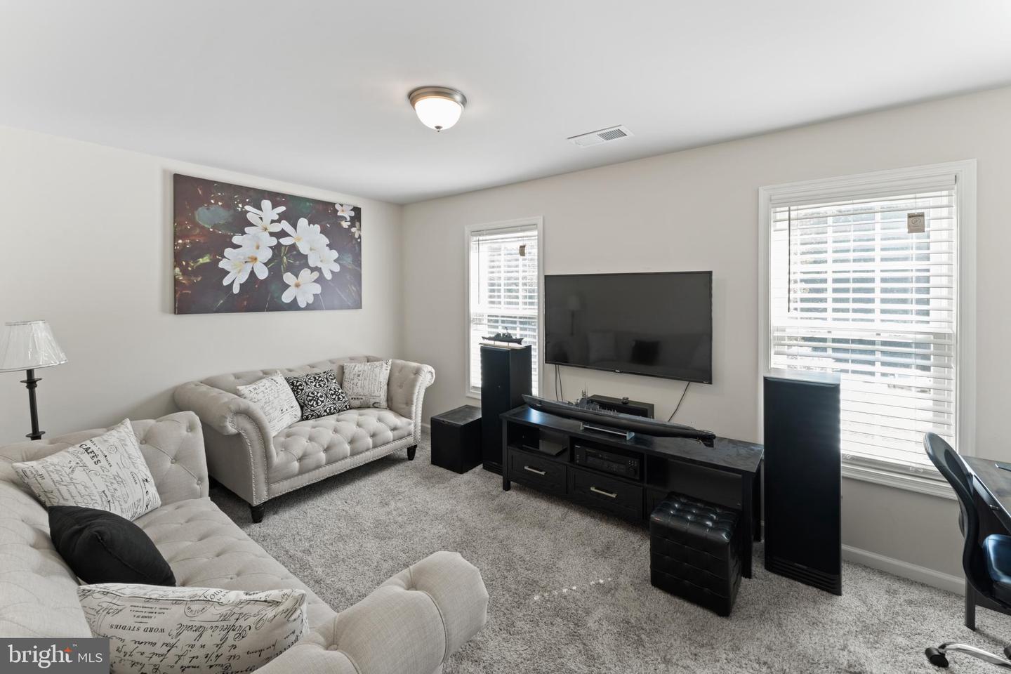 7238 SUNSET RD, SPOTSYLVANIA, Virginia 22551, 5 Bedrooms Bedrooms, ,3 BathroomsBathrooms,Residential,For sale,7238 SUNSET RD,VASP2035886 MLS # VASP2035886