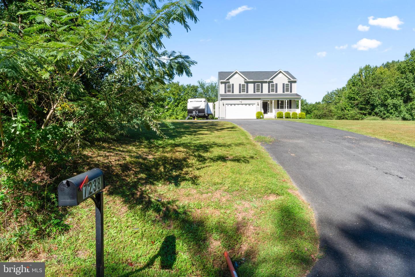 7238 SUNSET RD, SPOTSYLVANIA, Virginia 22551, 5 Bedrooms Bedrooms, ,3 BathroomsBathrooms,Residential,For sale,7238 SUNSET RD,VASP2035886 MLS # VASP2035886
