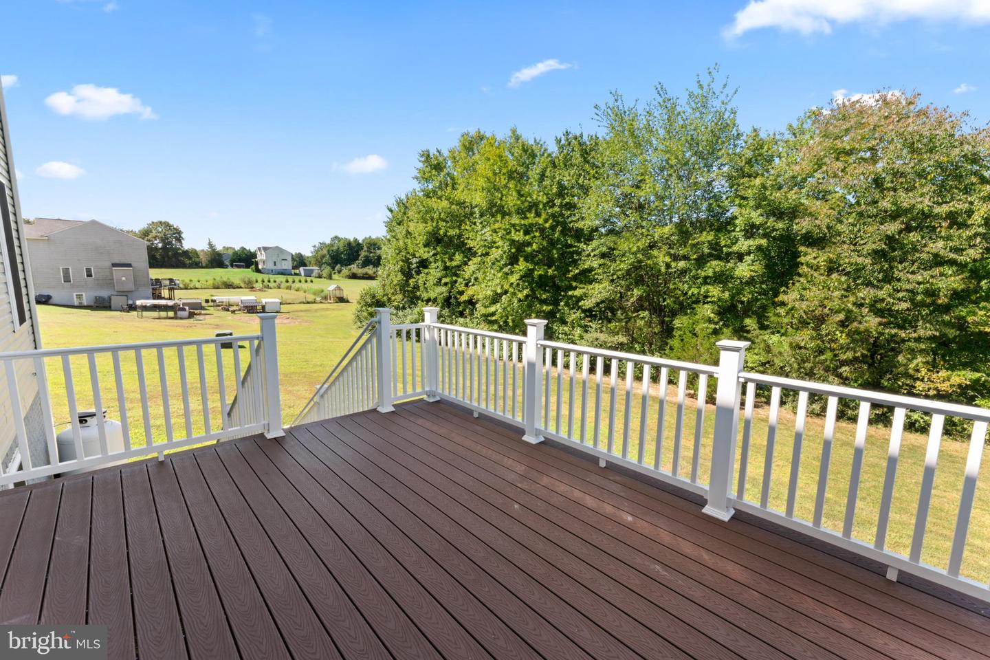 7238 SUNSET RD, SPOTSYLVANIA, Virginia 22551, 5 Bedrooms Bedrooms, ,3 BathroomsBathrooms,Residential,For sale,7238 SUNSET RD,VASP2035886 MLS # VASP2035886