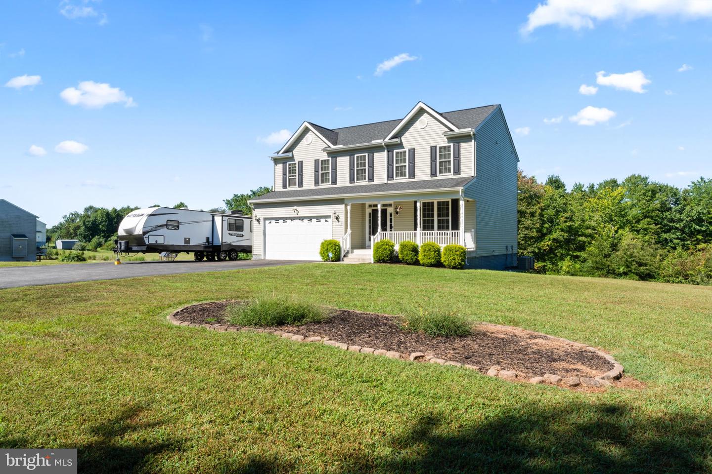 7238 SUNSET RD, SPOTSYLVANIA, Virginia 22551, 5 Bedrooms Bedrooms, ,3 BathroomsBathrooms,Residential,For sale,7238 SUNSET RD,VASP2035886 MLS # VASP2035886