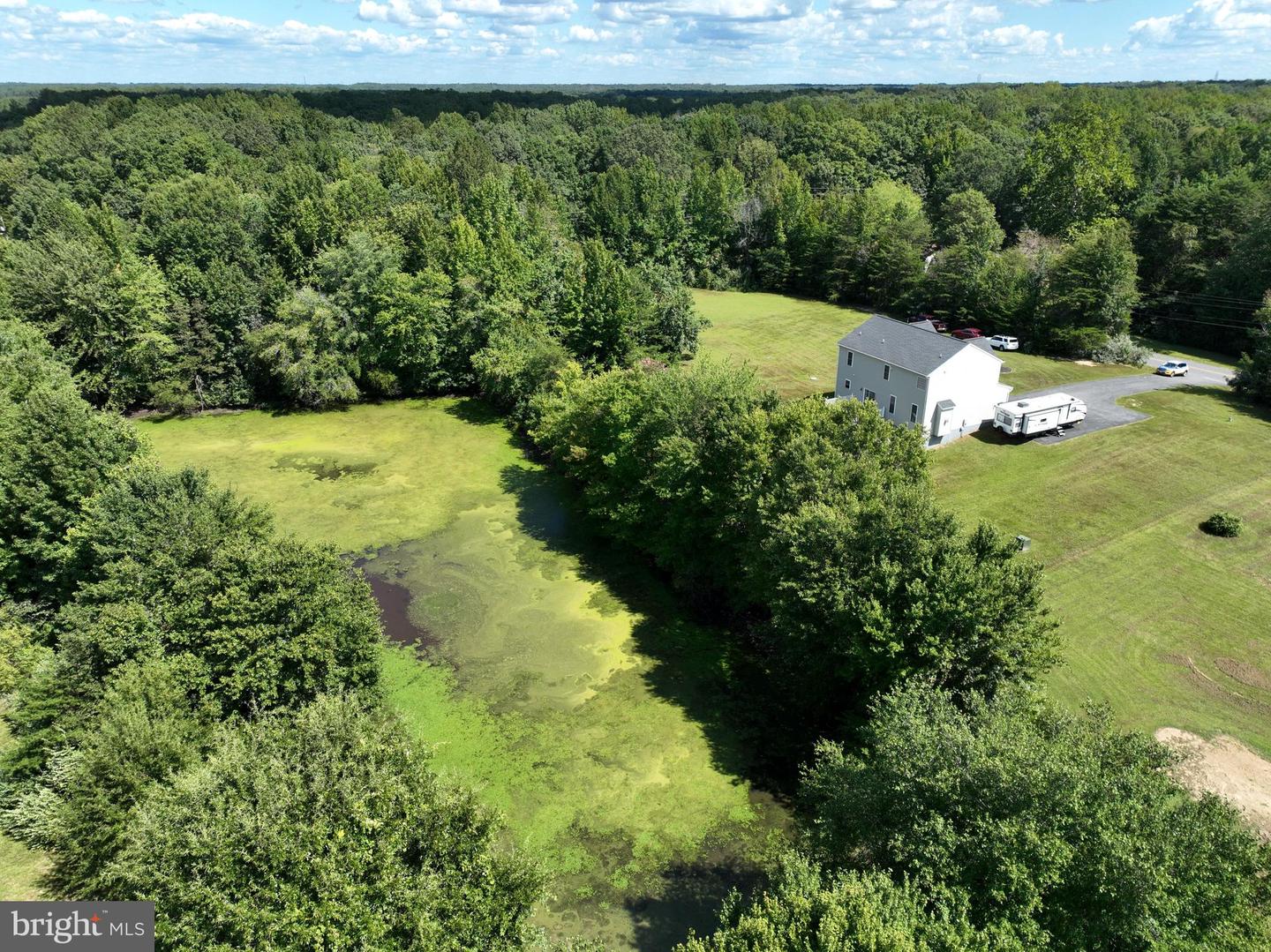 7238 SUNSET RD, SPOTSYLVANIA, Virginia 22551, 5 Bedrooms Bedrooms, ,3 BathroomsBathrooms,Residential,For sale,7238 SUNSET RD,VASP2035886 MLS # VASP2035886