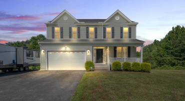 7238 SUNSET RD, SPOTSYLVANIA, Virginia 22551, 5 Bedrooms Bedrooms, ,3 BathroomsBathrooms,Residential,For sale,7238 SUNSET RD,VASP2035886 MLS # VASP2035886