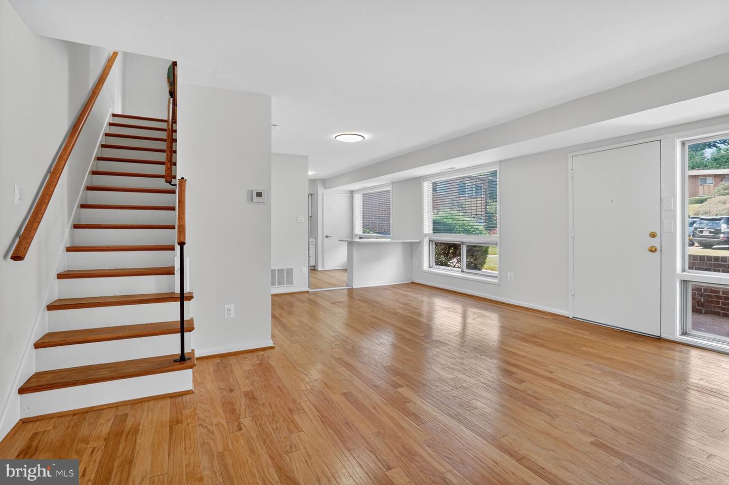 10113 FAIR WOODS DR, FAIRFAX, Virginia 22030, 3 Bedrooms Bedrooms, ,1 BathroomBathrooms,Residential,For sale,10113 FAIR WOODS DR,VAFC2006896 MLS # VAFC2006896