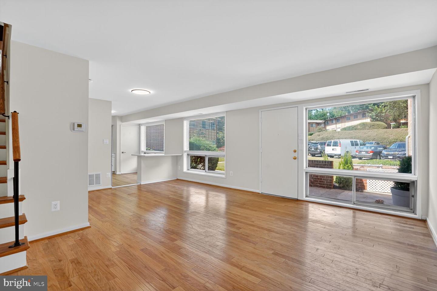 10113 FAIR WOODS DR, FAIRFAX, Virginia 22030, 3 Bedrooms Bedrooms, ,1 BathroomBathrooms,Residential,For sale,10113 FAIR WOODS DR,VAFC2006896 MLS # VAFC2006896