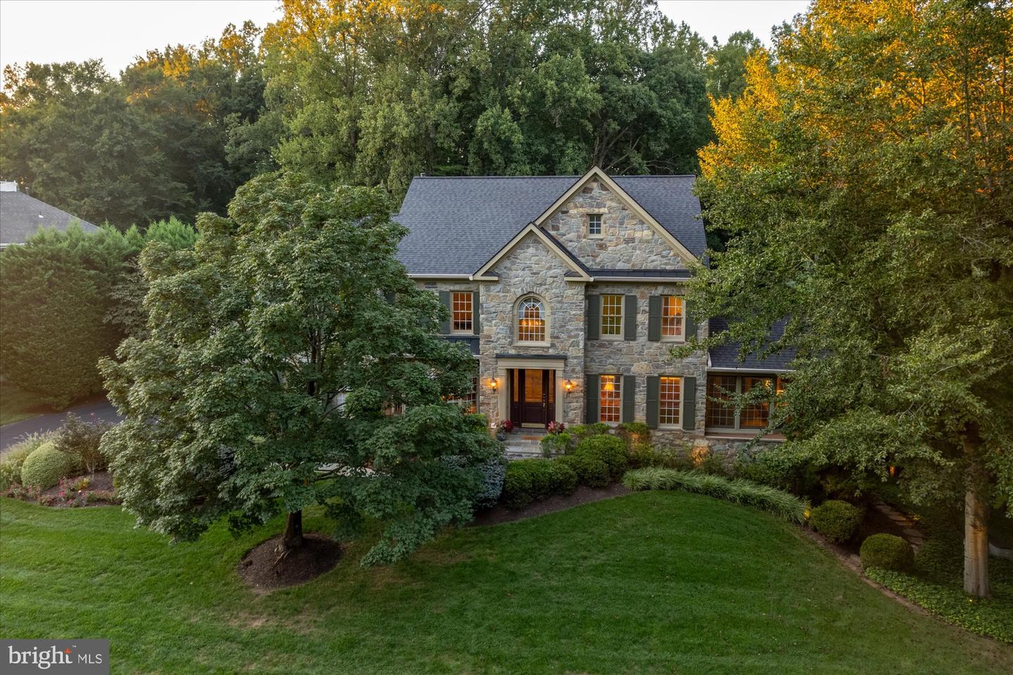 11308 STONEHOUSE PL, STERLING, Virginia 20165, 6 Bedrooms Bedrooms, ,5 BathroomsBathrooms,Residential,For sale,11308 STONEHOUSE PL,VALO2105754 MLS # VALO2105754
