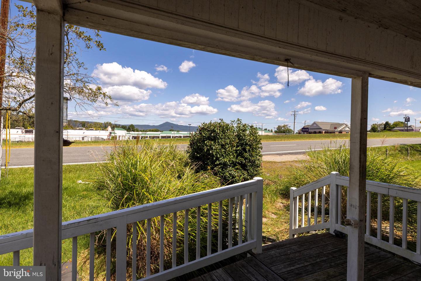1819 US HIGHWAY 211 W, LURAY, Virginia 22835, 3 Bedrooms Bedrooms, ,2 BathroomsBathrooms,Residential,For sale,1819 US HIGHWAY 211 W,VAPA2005312 MLS # VAPA2005312