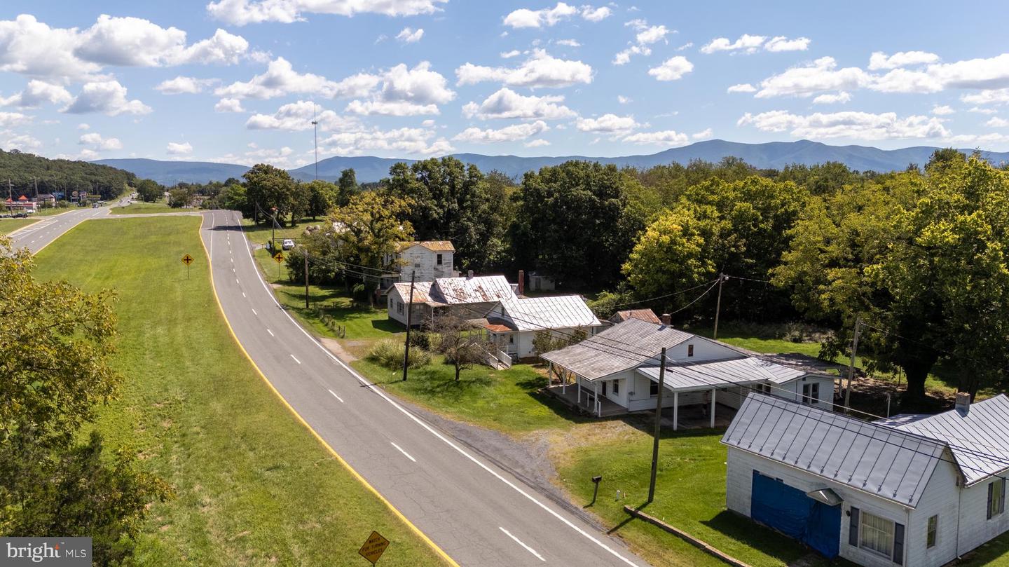 1819 US HIGHWAY 211 W, LURAY, Virginia 22835, 3 Bedrooms Bedrooms, ,2 BathroomsBathrooms,Residential,For sale,1819 US HIGHWAY 211 W,VAPA2005312 MLS # VAPA2005312
