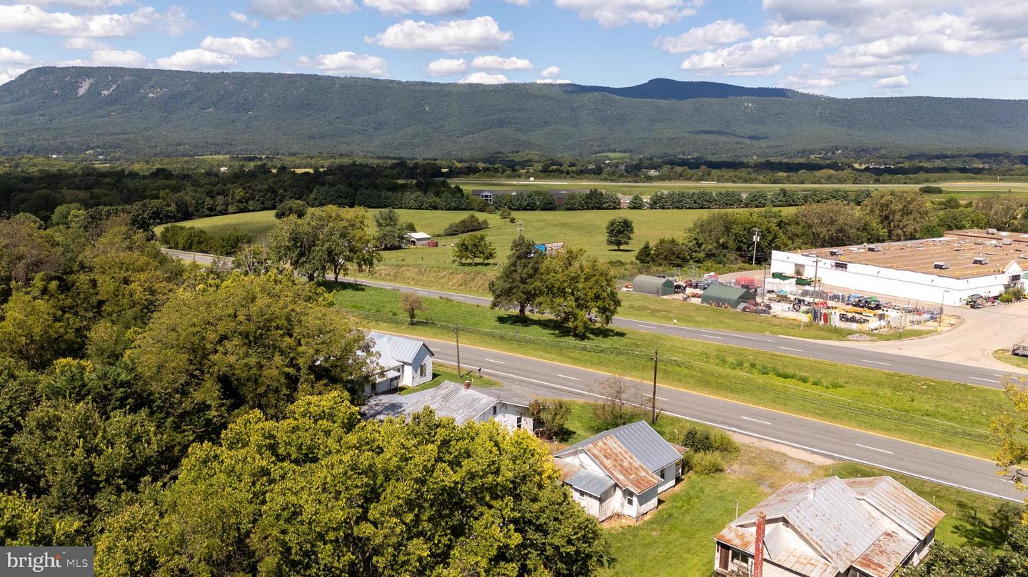 1819 US HIGHWAY 211 W, LURAY, Virginia 22835, 3 Bedrooms Bedrooms, ,2 BathroomsBathrooms,Residential,For sale,1819 US HIGHWAY 211 W,VAPA2005312 MLS # VAPA2005312