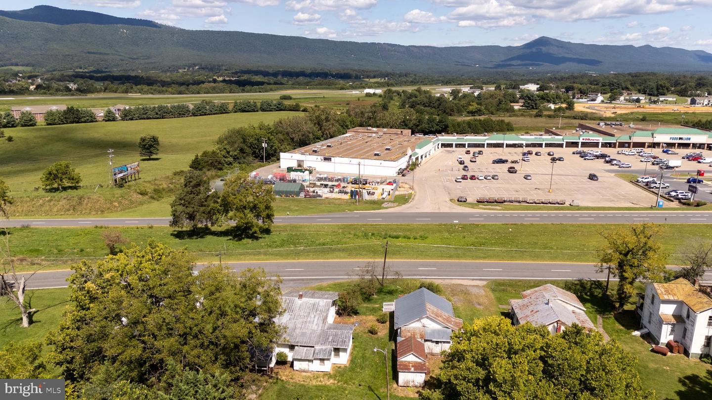 1819 US HIGHWAY 211 W, LURAY, Virginia 22835, 3 Bedrooms Bedrooms, ,2 BathroomsBathrooms,Residential,For sale,1819 US HIGHWAY 211 W,VAPA2005312 MLS # VAPA2005312