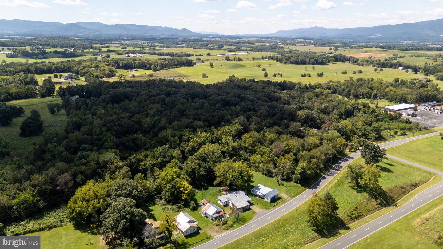 1819 US HIGHWAY 211 W, LURAY, Virginia 22835, 3 Bedrooms Bedrooms, ,2 BathroomsBathrooms,Residential,For sale,1819 US HIGHWAY 211 W,VAPA2005312 MLS # VAPA2005312