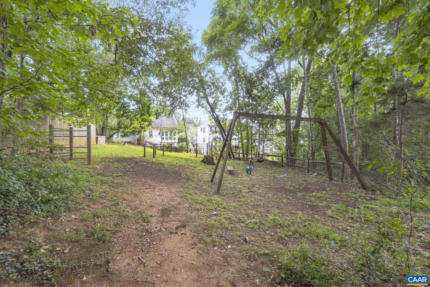 4727 WREN CT, CHARLOTTESVILLE, Virginia 22911, 3 Bedrooms Bedrooms, ,2 BathroomsBathrooms,Residential,For sale,4727 WREN CT,668490 MLS # 668490
