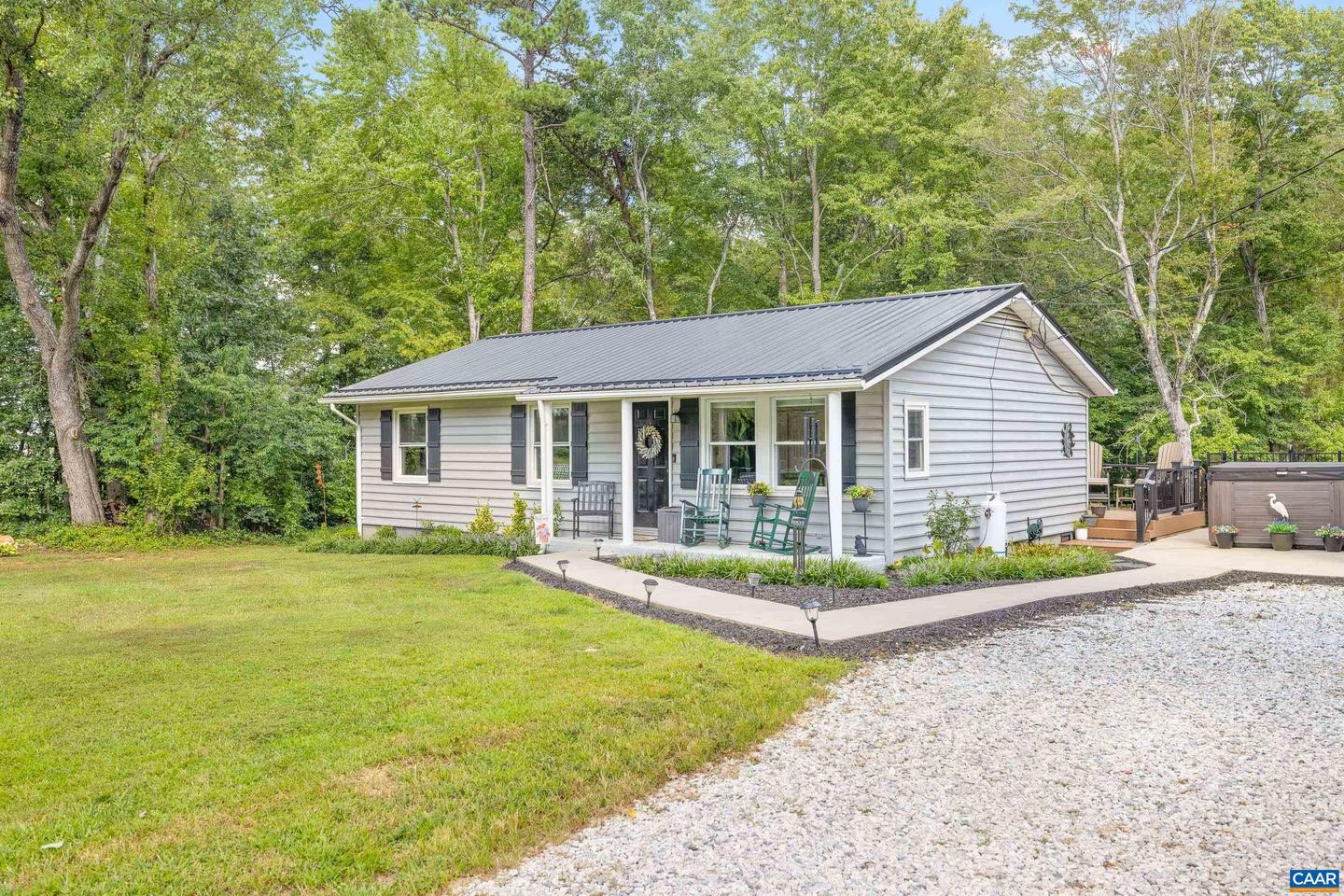 668 HADEN MARTIN RD, PALMYRA, Virginia 22963, 3 Bedrooms Bedrooms, ,1 BathroomBathrooms,Residential,For sale,668 HADEN MARTIN RD,668492 MLS # 668492