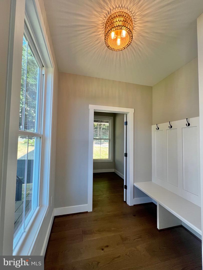 52 FAIRFAX ST, WARRENTON, Virginia 20186, 4 Bedrooms Bedrooms, ,3 BathroomsBathrooms,Residential,For sale,52 FAIRFAX ST,VAFQ2018146 MLS # VAFQ2018146