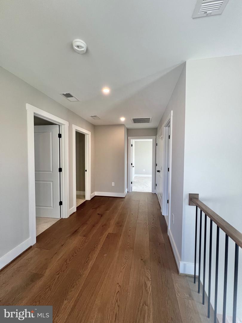 52 FAIRFAX ST, WARRENTON, Virginia 20186, 4 Bedrooms Bedrooms, ,3 BathroomsBathrooms,Residential,For sale,52 FAIRFAX ST,VAFQ2018146 MLS # VAFQ2018146