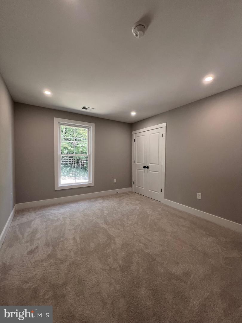 52 FAIRFAX ST, WARRENTON, Virginia 20186, 4 Bedrooms Bedrooms, ,3 BathroomsBathrooms,Residential,For sale,52 FAIRFAX ST,VAFQ2018146 MLS # VAFQ2018146