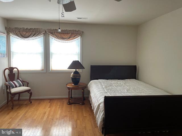 5213 MONTGOMERY ST, SPRINGFIELD, Virginia 22151, 4 Bedrooms Bedrooms, 6 Rooms Rooms,2 BathroomsBathrooms,Residential,For sale,5213 MONTGOMERY ST,VAFX2264760 MLS # VAFX2264760
