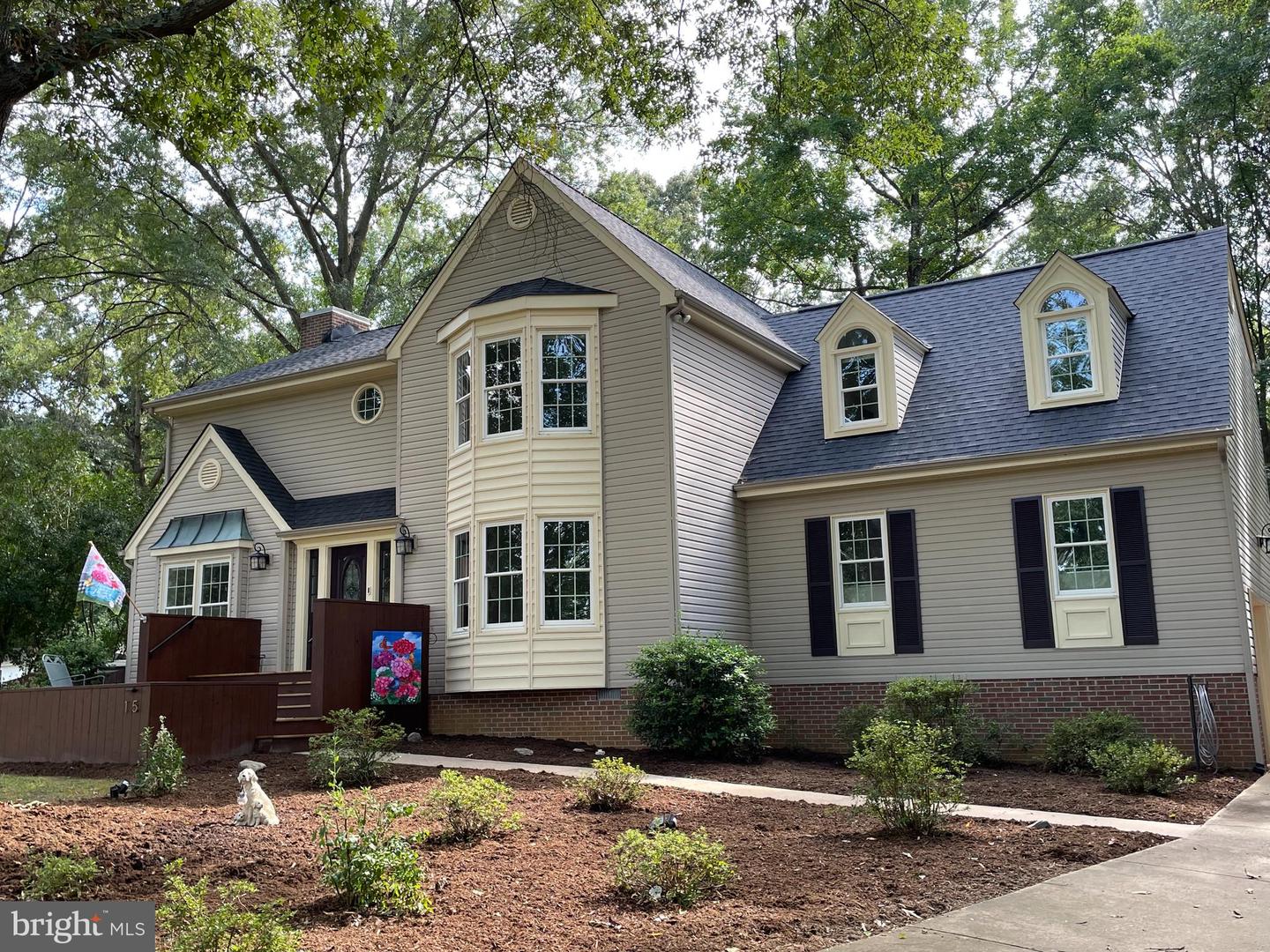 15 CLARION DR, FREDERICKSBURG, Virginia 22405, 5 Bedrooms Bedrooms, ,2 BathroomsBathrooms,Residential,For sale,15 CLARION DR,VAST2042382 MLS # VAST2042382